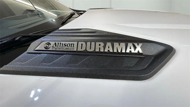 2023 Chevrolet Silverado 2500HD 4WD Crew Cab Standard Bed LT