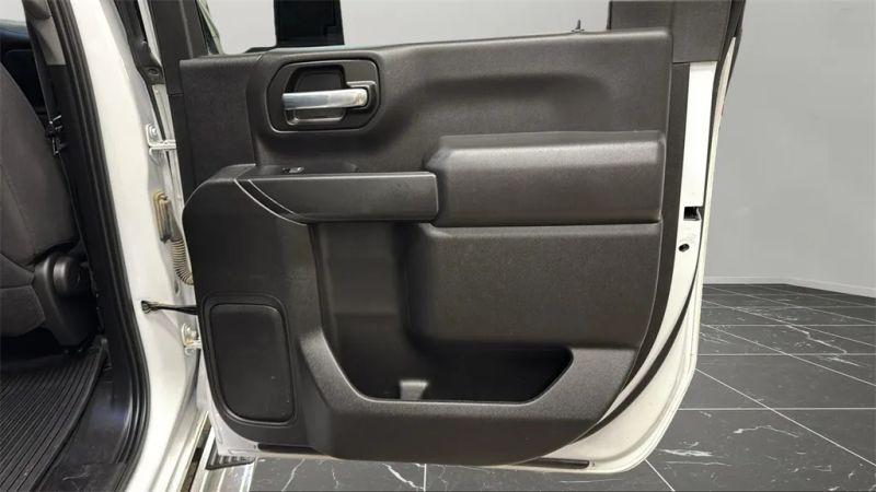 2023 Chevrolet Silverado 2500HD 4WD Crew Cab Standard Bed LT