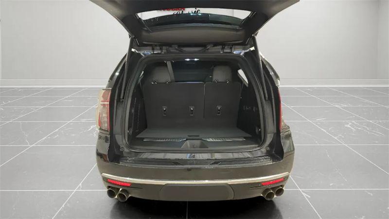 2023 Chevrolet Tahoe 4WD High Country