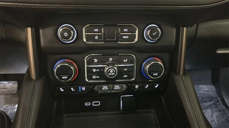 2023 Chevrolet Tahoe 4WD High Country