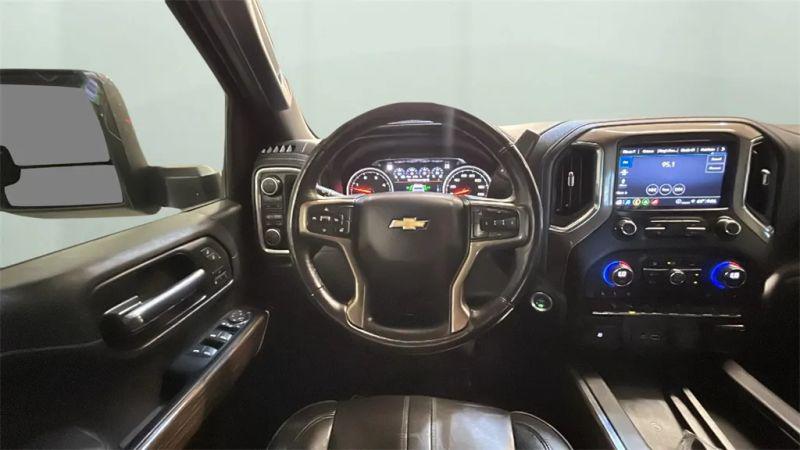 2023 Chevrolet Silverado 3500HD 4WD Crew Cab Standard Bed High Country