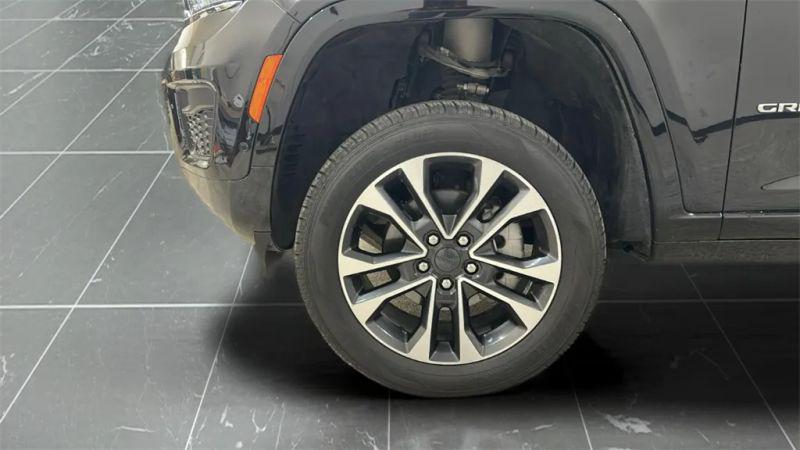 2024 Jeep Grand Cherokee Overland 4x4
