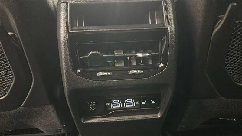 2024 Jeep Grand Cherokee Overland 4x4