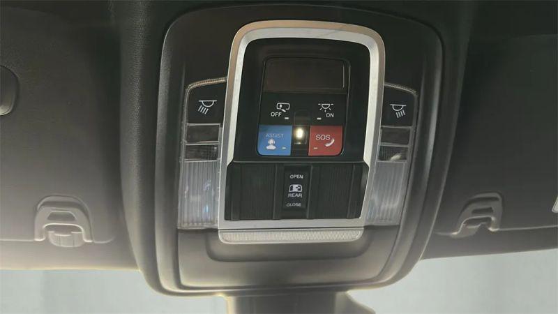 2025 Ram 1500 Laramie Crew Cab 4x4 57 Box