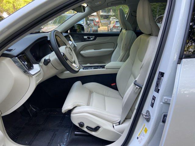 2026 Volvo XC60 Plug-In Hybrid T8 Ultra