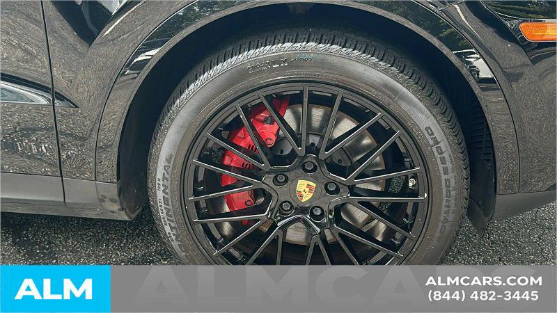 2022 Porsche Cayenne S