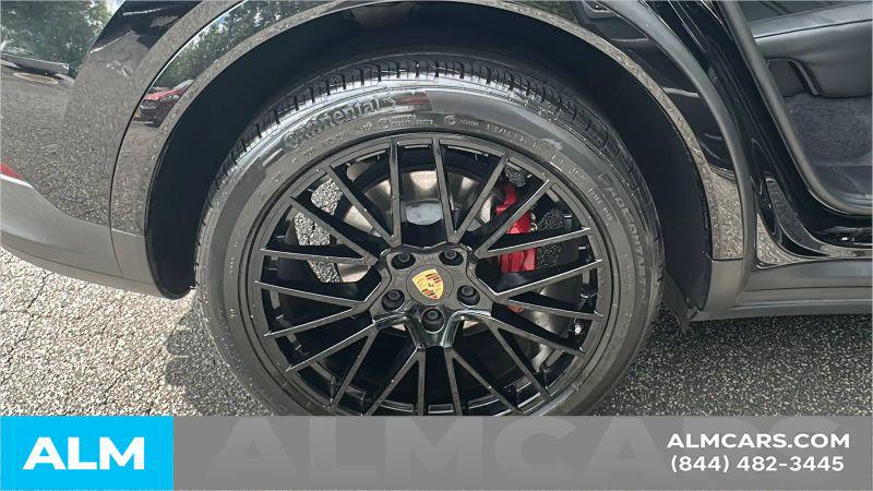 2022 Porsche Cayenne S
