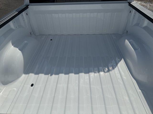2026 Ram 1500 Big Horn Crew Cab 4x2 5'7" Box