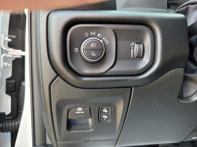 2026 Ram 1500 Big Horn Crew Cab 4x2 5'7" Box