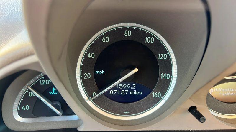 2005 Mercedes-Benz 500 SL 500