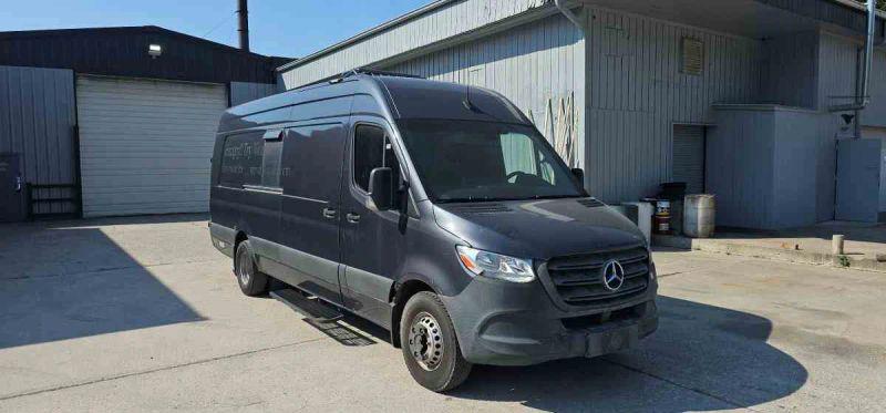 2019 Mercedes-Benz Sprinter 4500 High Roof V6
