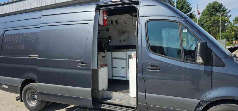 2019 Mercedes-Benz Sprinter 4500 High Roof V6