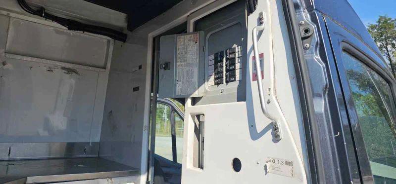 2019 Mercedes-Benz Sprinter 4500 High Roof V6