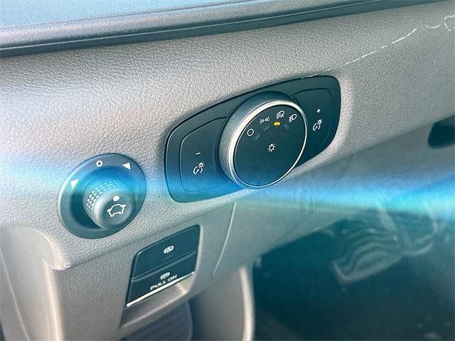 2026 Ford Transit Cargo Van Base