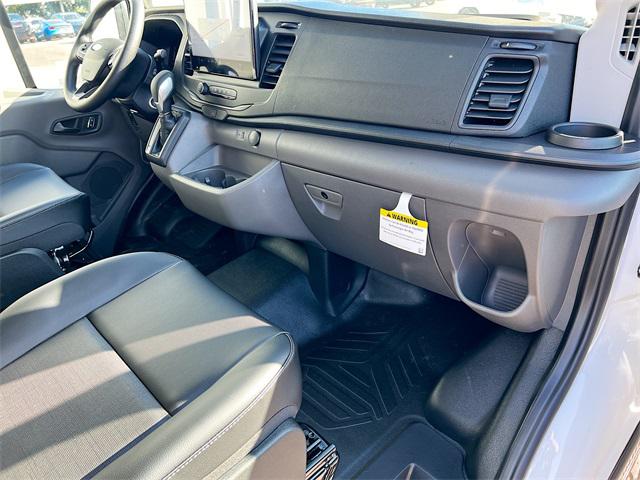 2026 Ford Transit Cargo Van Base