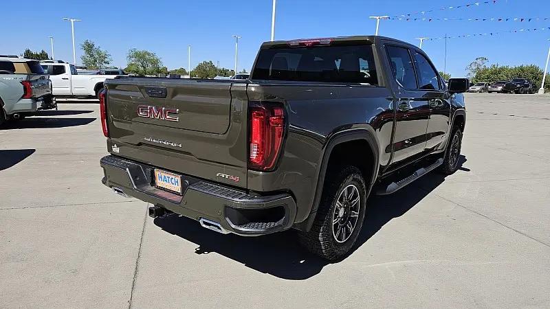 2024 GMC Sierra 1500 4WD Crew Cab Short Box AT4