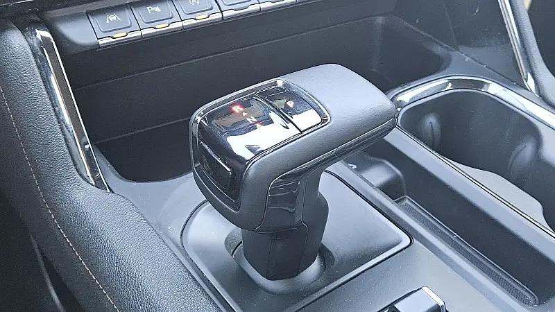 2024 GMC Sierra 1500 4WD Crew Cab Short Box AT4