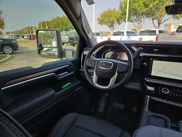 2026 GMC Sierra 2500HD Crew Cab, Standard Bed, Denali, 4WD