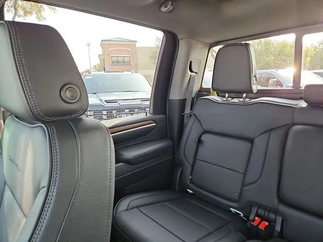 2026 GMC Sierra 2500HD Crew Cab, Standard Bed, Denali, 4WD