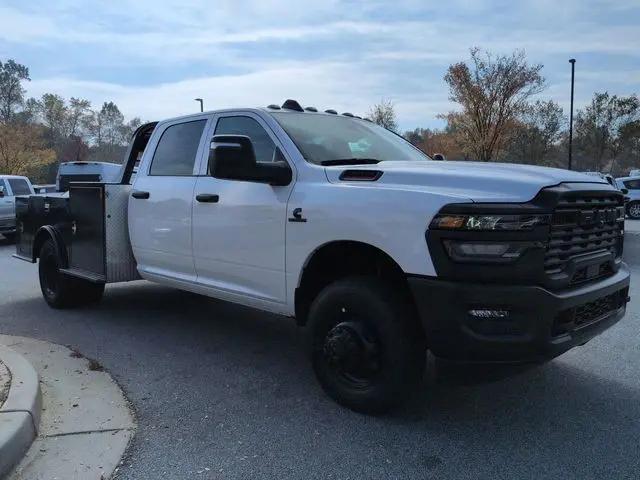 2026 Ram 3500 Tradesman/Big Horn
