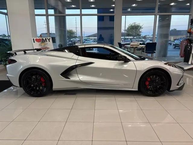 2026 Chevrolet Corvette Stingray Convertible, 2LT, RWD