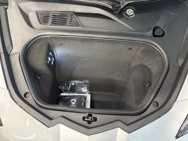 2026 Chevrolet Corvette Stingray Convertible, 2LT, RWD