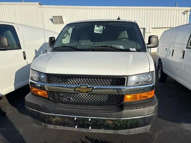 2025 Chevrolet Express Cargo Van RWD 2500 Regular Wheelbase WT