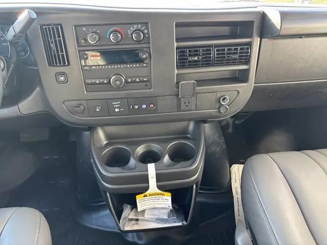 2025 Chevrolet Express Cargo Van RWD 2500 Regular Wheelbase WT