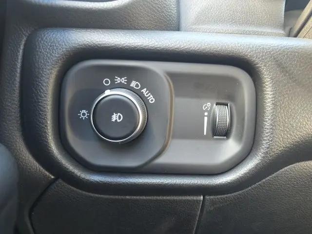 2026 Ram 3500 Tradesman/Big Horn
