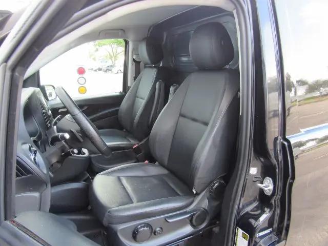 2022 Mercedes-Benz Metris Standard