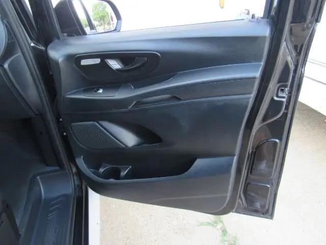 2022 Mercedes-Benz Metris Standard