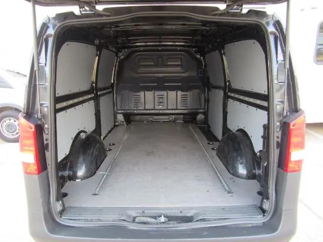 2022 Mercedes-Benz Metris Standard