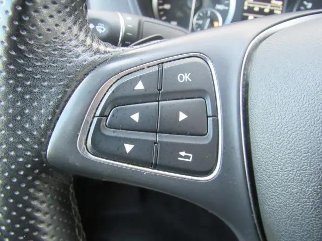 2022 Mercedes-Benz Metris Standard