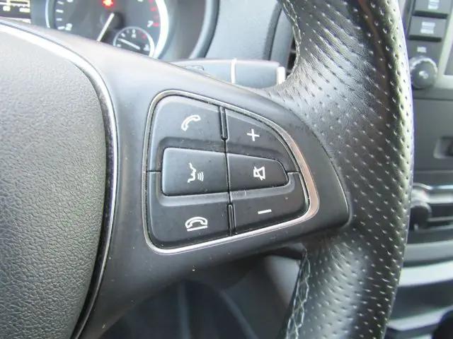 2022 Mercedes-Benz Metris Standard