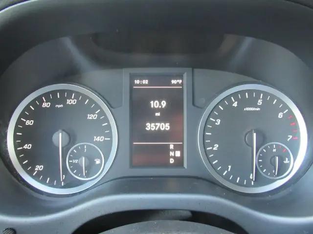 2022 Mercedes-Benz Metris Standard