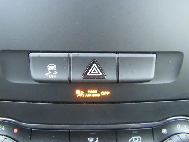 2022 Mercedes-Benz Metris Standard