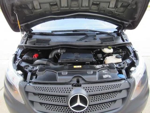 2022 Mercedes-Benz Metris Standard