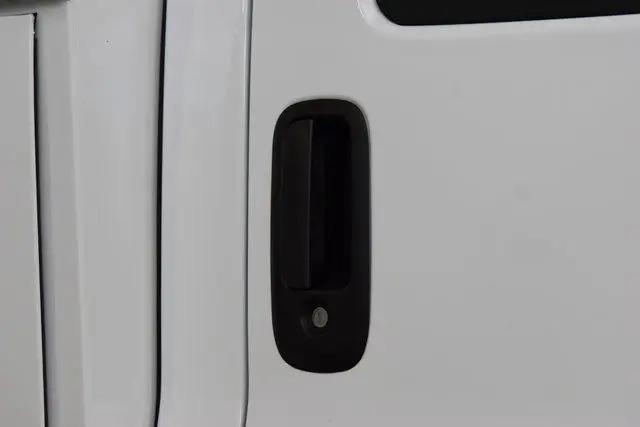 2025 Chevrolet Express Cutaway Work Van