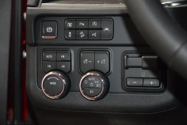 2026 Chevrolet Suburban Premier, 4WD