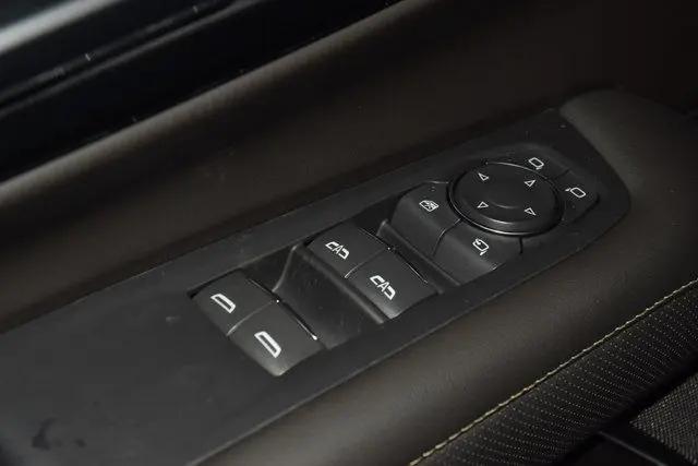 2026 Chevrolet Suburban Premier, 4WD