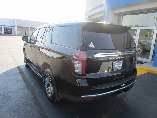 2023 Chevrolet Suburban 4WD LS