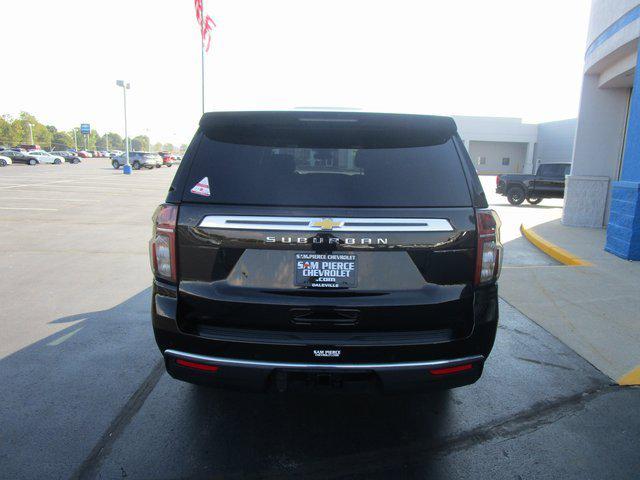 2023 Chevrolet Suburban 4WD LS