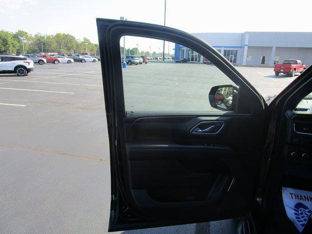 2023 Chevrolet Suburban 4WD LS