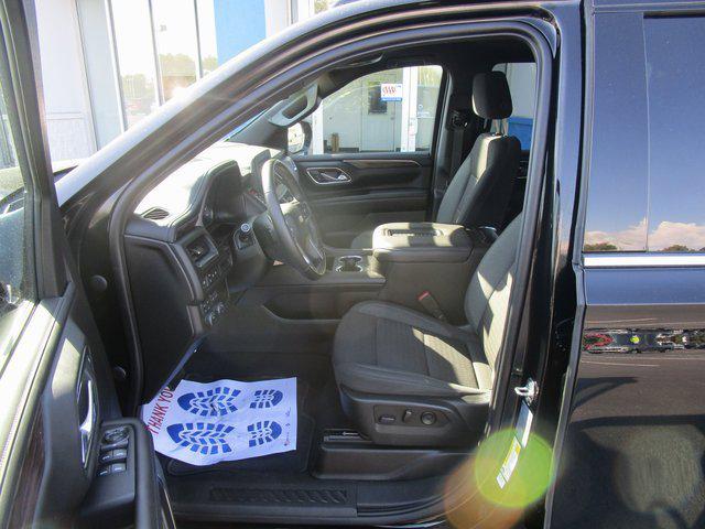 2023 Chevrolet Suburban 4WD LS