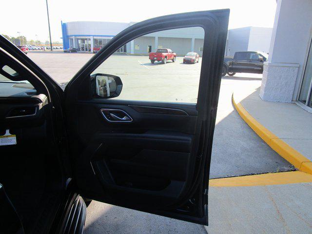 2023 Chevrolet Suburban 4WD LS