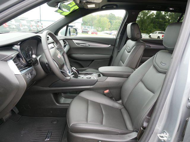 2025 Cadillac XT6 FWD Luxury