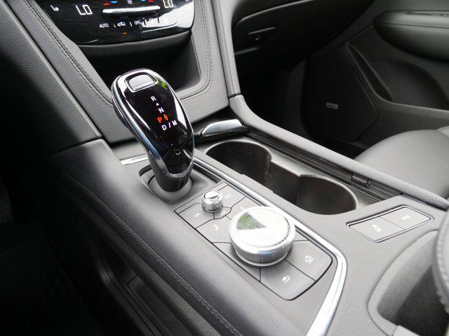 2025 Cadillac XT6 FWD Luxury