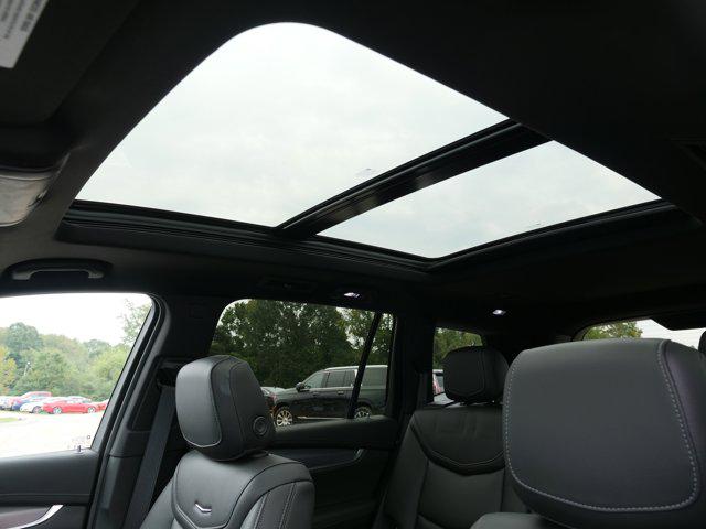 2025 Cadillac XT6 FWD Luxury