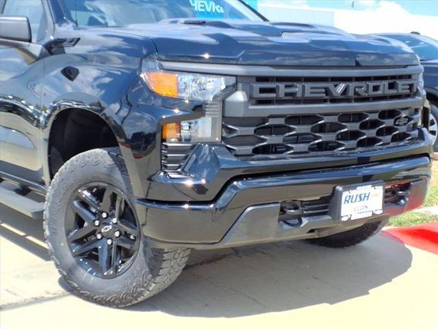 2026 Chevrolet Silverado 1500 4WD Crew Cab Short Bed Custom Trail Boss