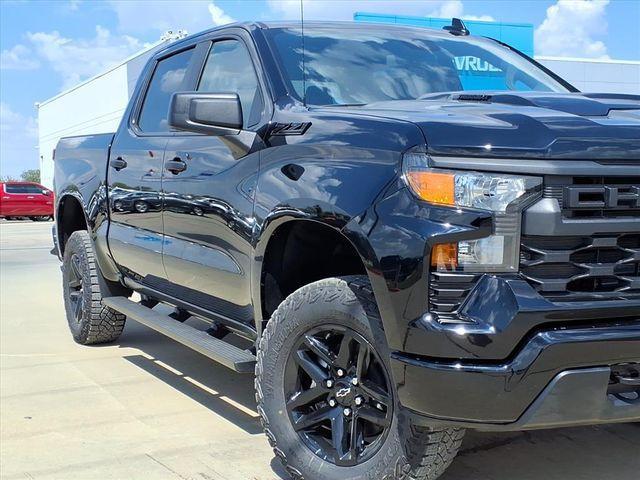 2026 Chevrolet Silverado 1500 4WD Crew Cab Short Bed Custom Trail Boss